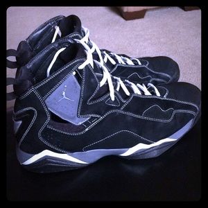 Jordan True Flight; black/gray/white; Size 11